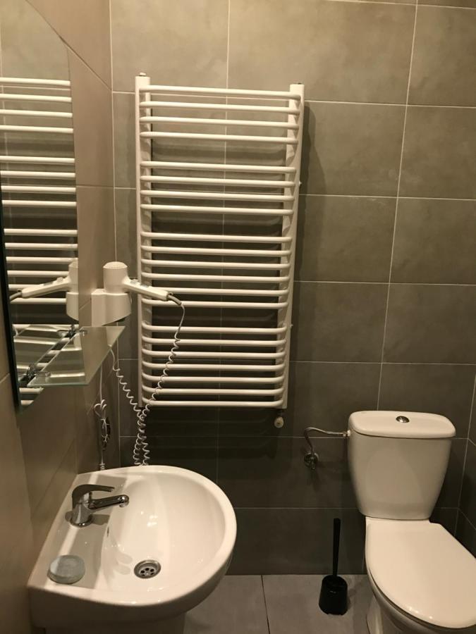 Gosciniec Krepa Hotel Lipsko Ngoại thất bức ảnh