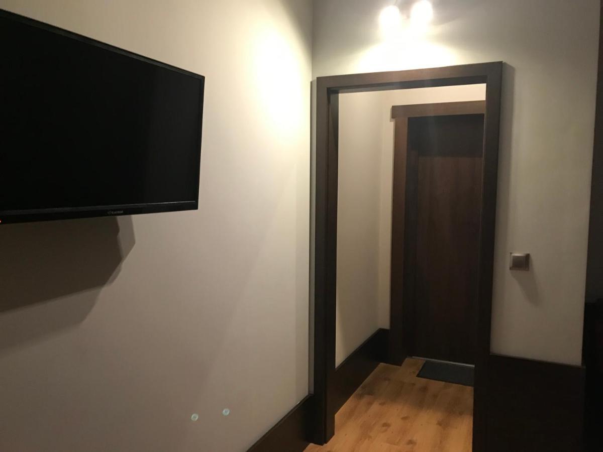 Gosciniec Krepa Hotel Lipsko Ngoại thất bức ảnh